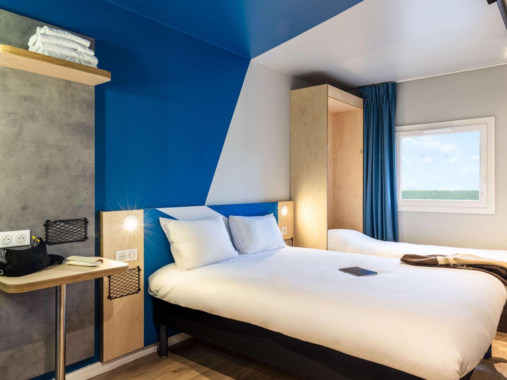 Ibis Budget ,hotel En Travaux, Photos Non Contractuelles 2* Villemomble